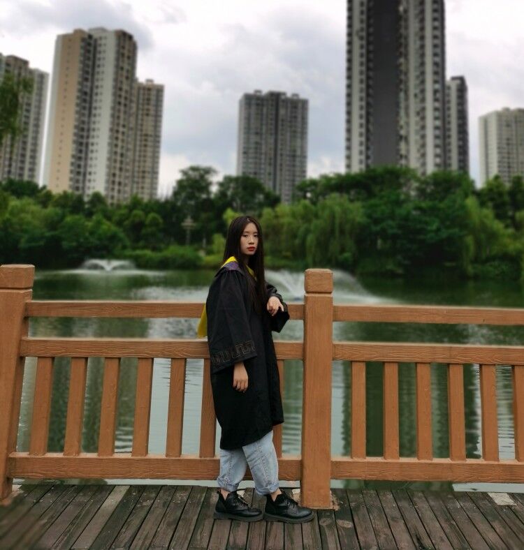 周维（昆明理工大学）.jpg