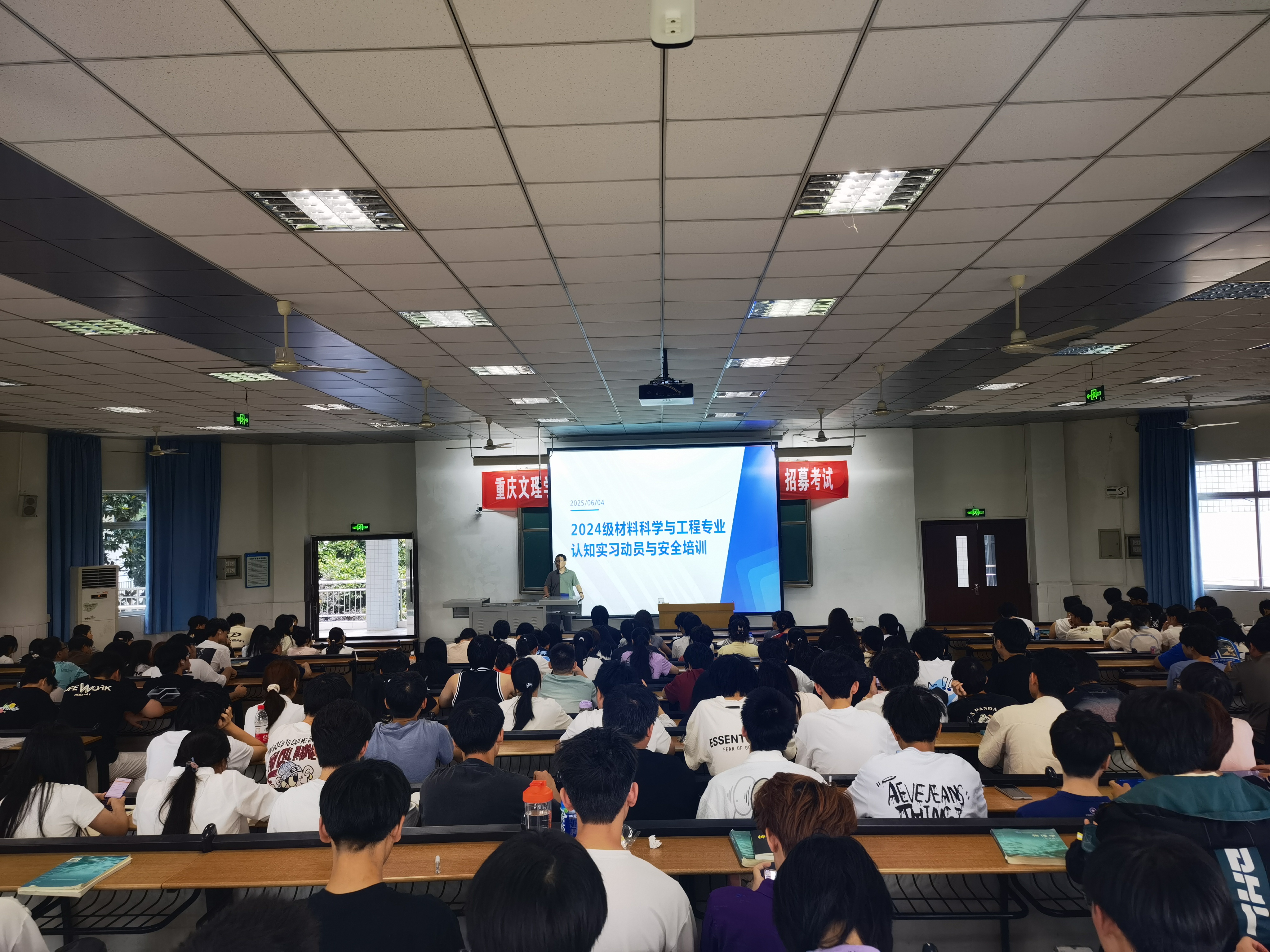 UoyW_1749514474497023837.jpg