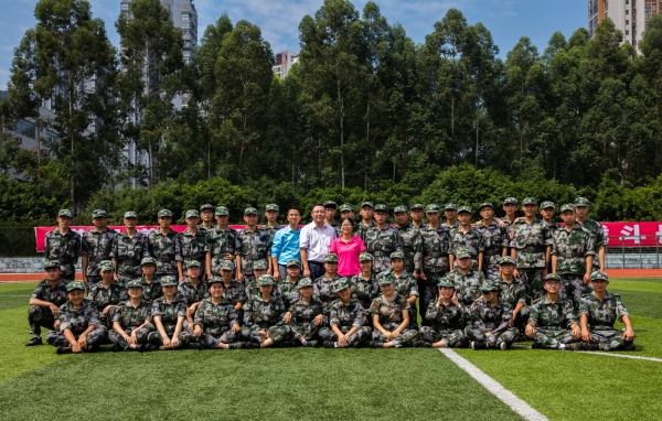 6V0A2966.jpg